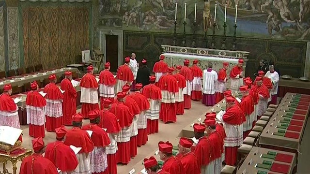 Conclave to elect new pope set to begin