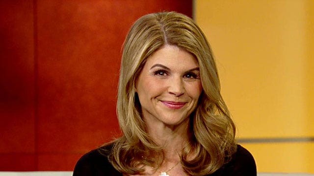 Lori Loughlin talks new TV series, 'Full House' legacy