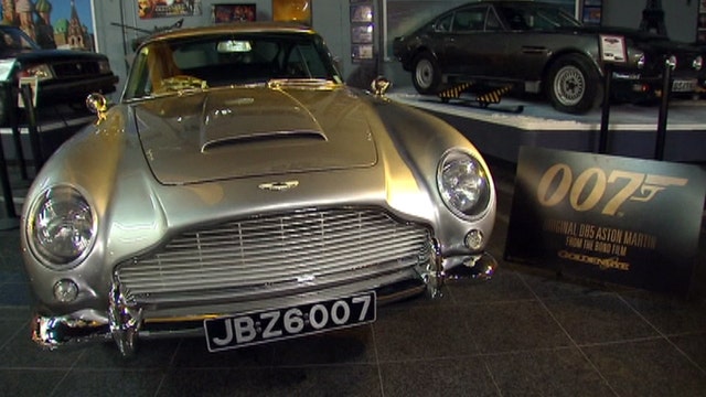 World’s largest James Bond car collection on sale