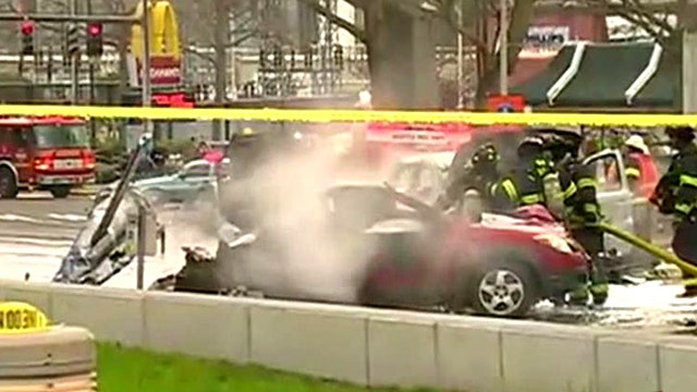 News helicopter crashes near Seattle's Space Needle