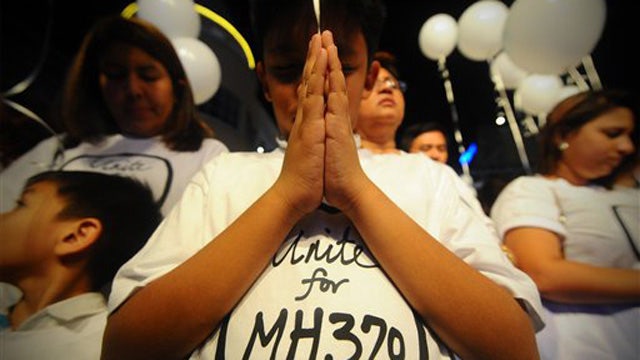 Should US be more involved in search for missing Flight 370?