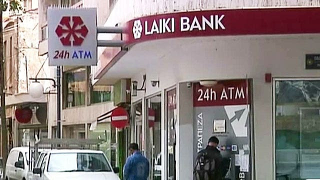 Cyprus works on new plan to prevent bankruptcy
