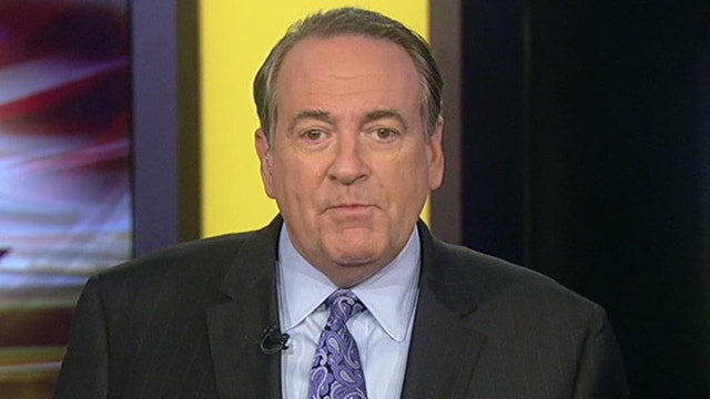 Huckabee: Obama's philosophy is 'turn and let burn'