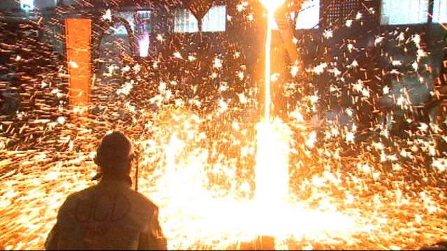 'Iron pour' tradition turns trash into art