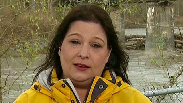 Woman comes to terms with family missing in Wash. mudslide 