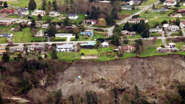 Homes threatened by massive landslide in Washington State