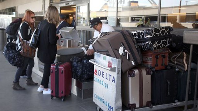 Police bust ring of LAX baggage handlers for stealing
