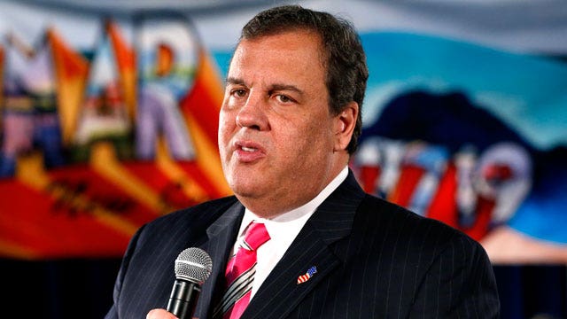 'Corrupt or clueless': Chris Christie in no-win situation?