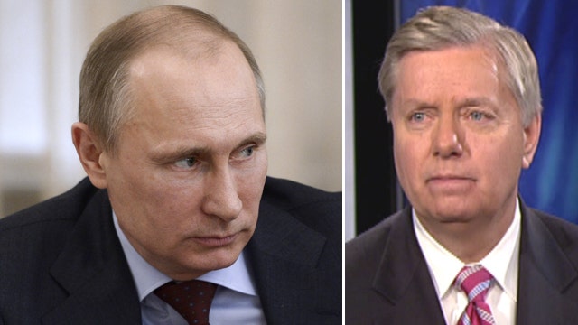 Graham: Putin must 'pay a heavy price' for annexing Crimea 