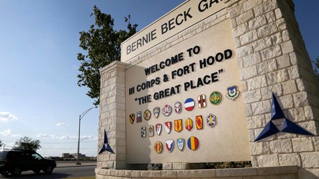 Investigators search for motive in Fort Hood shooting