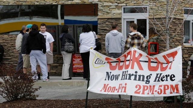Unemployment numbers jump to 385,000