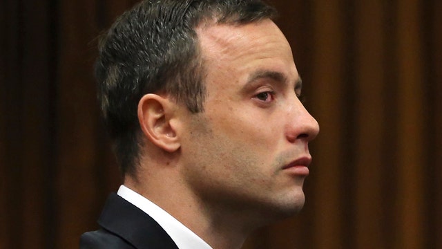 Emotional Oscar Pistorius testifies in his murder trial