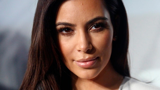 Kim Kardashians Mom Pushed Sex Tape Release Book Says Fox News