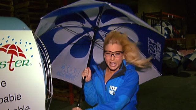 Anna Kooiman puts Gustbuster umbrella to the test
