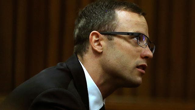 Will Pistorius taking the stand help or hurt murder case?