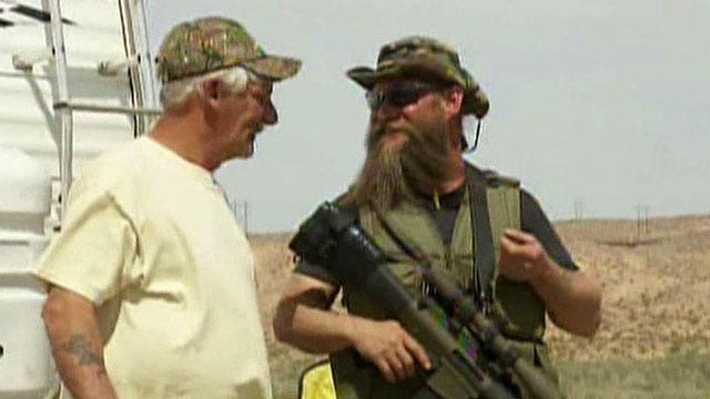 Armed standoff between rancher, federal government