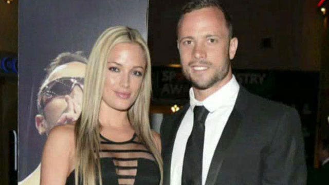 Prosecutor insists Pistorius intentionally killed girlfriend