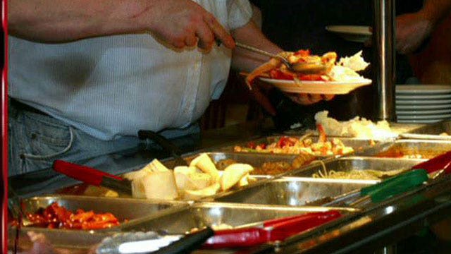 Should men pay more than women at all-you-can-eat buffets?