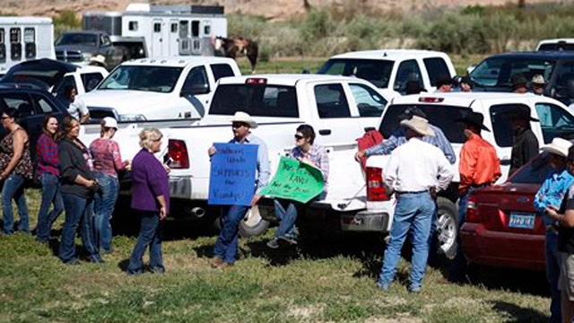 Mack: Women Chose To Be At Bundy Ranch Front 
