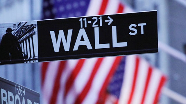 More Americans weary of investing on Wall St