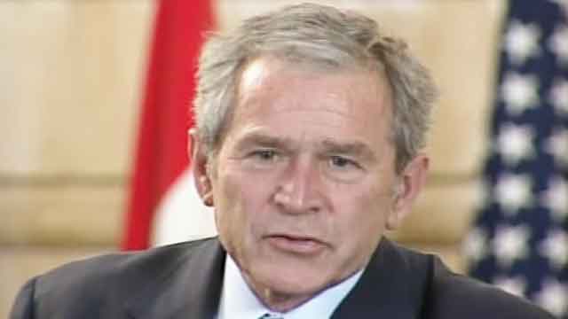 Bush: Democracy needs a vibrant press