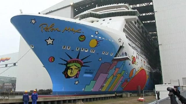 Cruise industry reels in profits