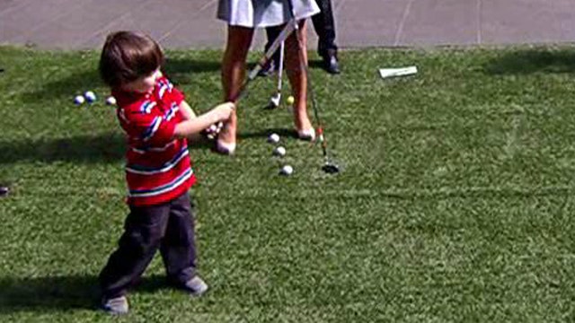 The next Tiger? 3-year-old plays golf like a pro 
