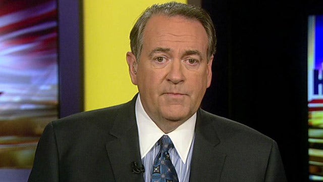 Huckabee: White House caught with its pants down on Benghazi