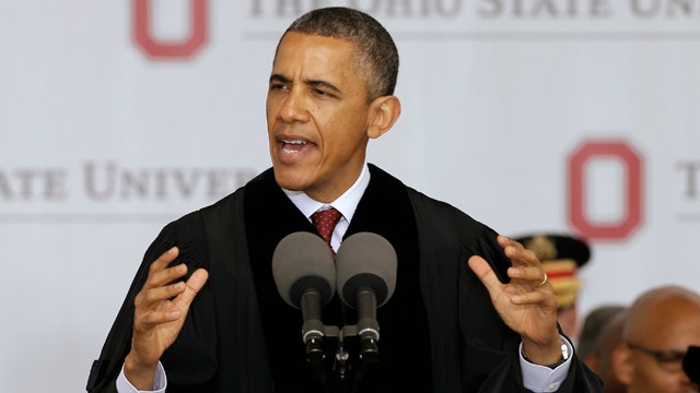 Obama uses commencement address to take shots at opponents