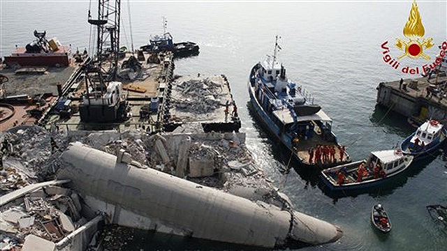 Cargo ship slams into Genoa port 