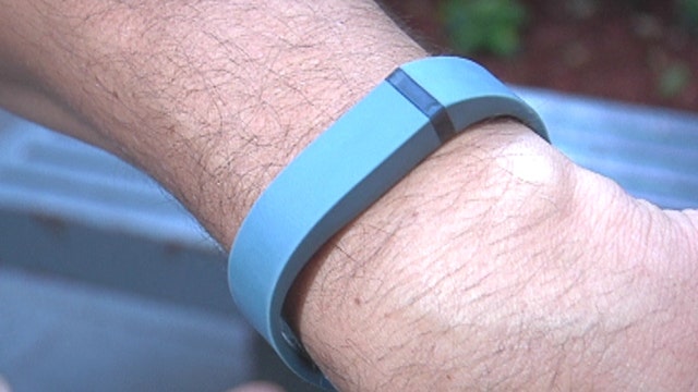 Lose weight with new FitBit Flex