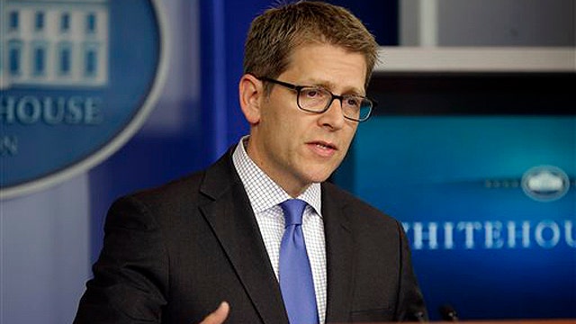 Jay Carney grilled by reporters over talking points