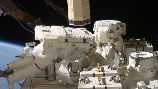 Spacewalk to fix ammonia leak