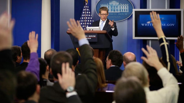 Bias Bash: Press gets cozy with the White House
