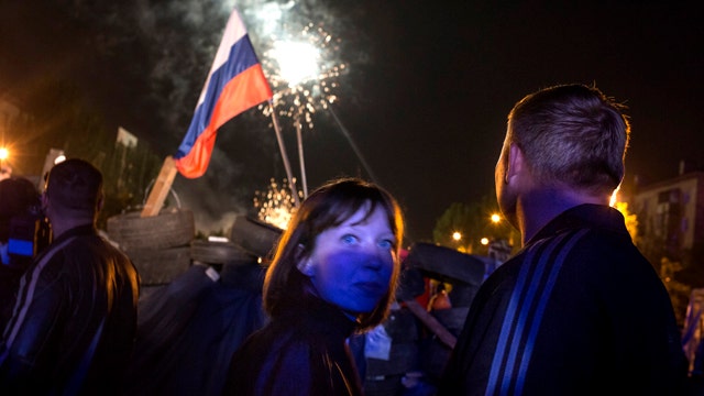 Pro-Russian groups declare victory in Ukraine referendum