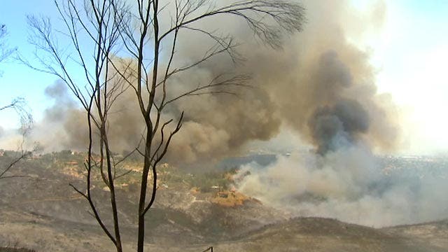 Evacuee describes fire burning near his Calif. home
