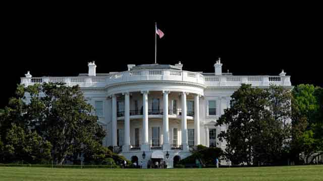 White House dogged by scandal: Were crimes committed?