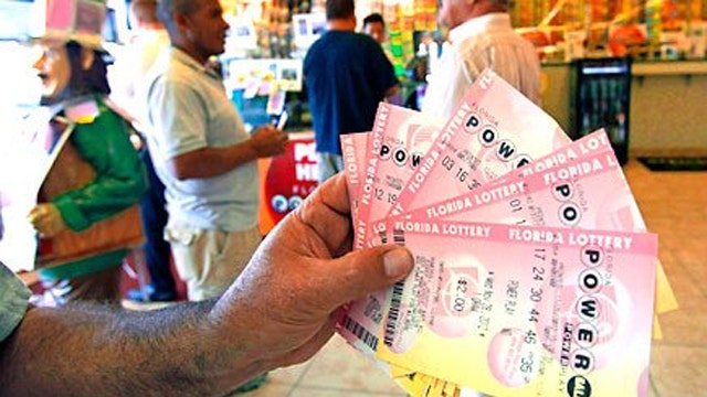 Powerball jackpot hits $600 million