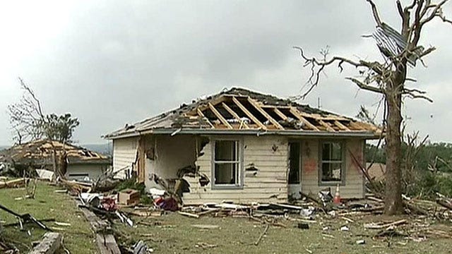 Crews continue search for missing tornado victims