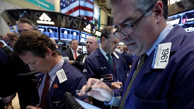 Will Washington scandals derail Wall Street run?