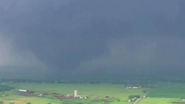 Tornado touches down in Oklahoma