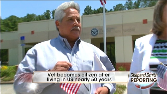 After 50 years, vet becomes U.S. citizen