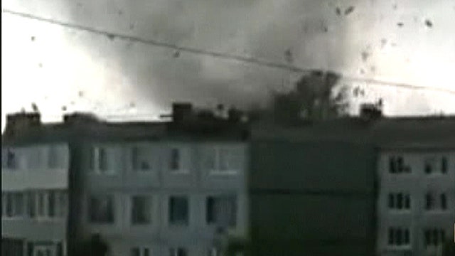 Funnel cloud sweeps through Russian town