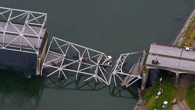 Tractor-trailer blamed for Wash. bridge collapse