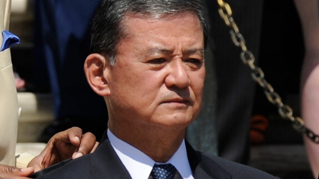 Growing bipartisan calls for Sec'y Shinseki's resignation