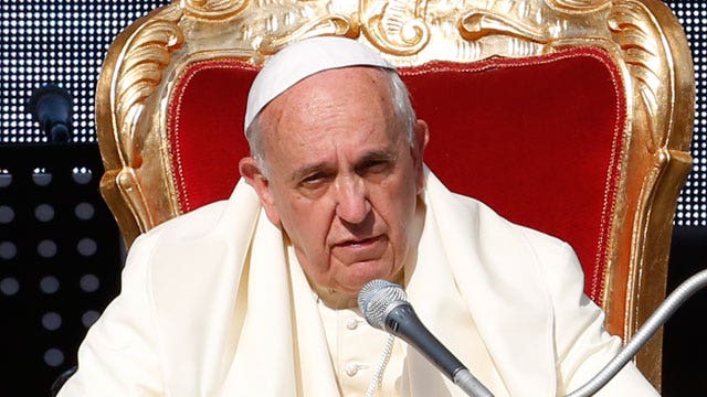 Pope warns against substituting pets for children