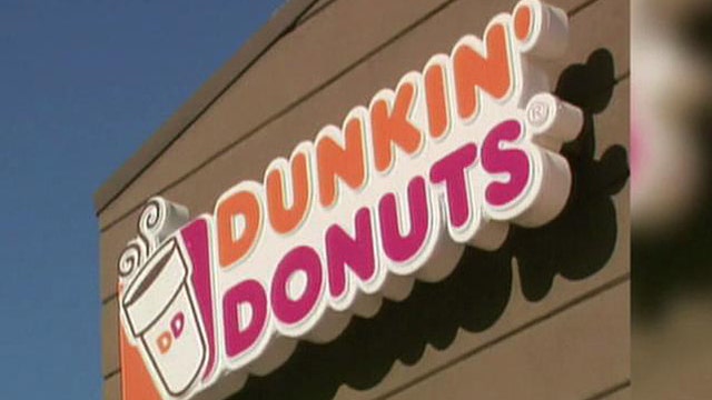 Dunkin' Donuts redesigning stores to compete with Starbucks