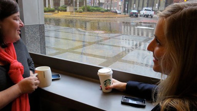 Starbucks rolling out wireless phone chargers at its stores