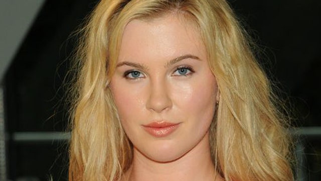 Ireland Baldwin posts same-sex make-out pic