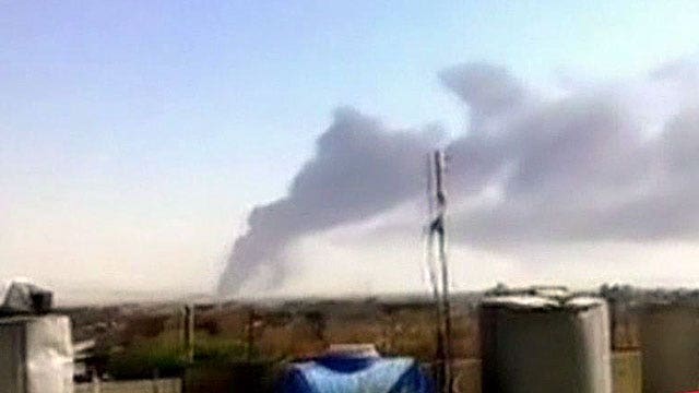 Heavy fighting rages around Iraq's largest oil refinery